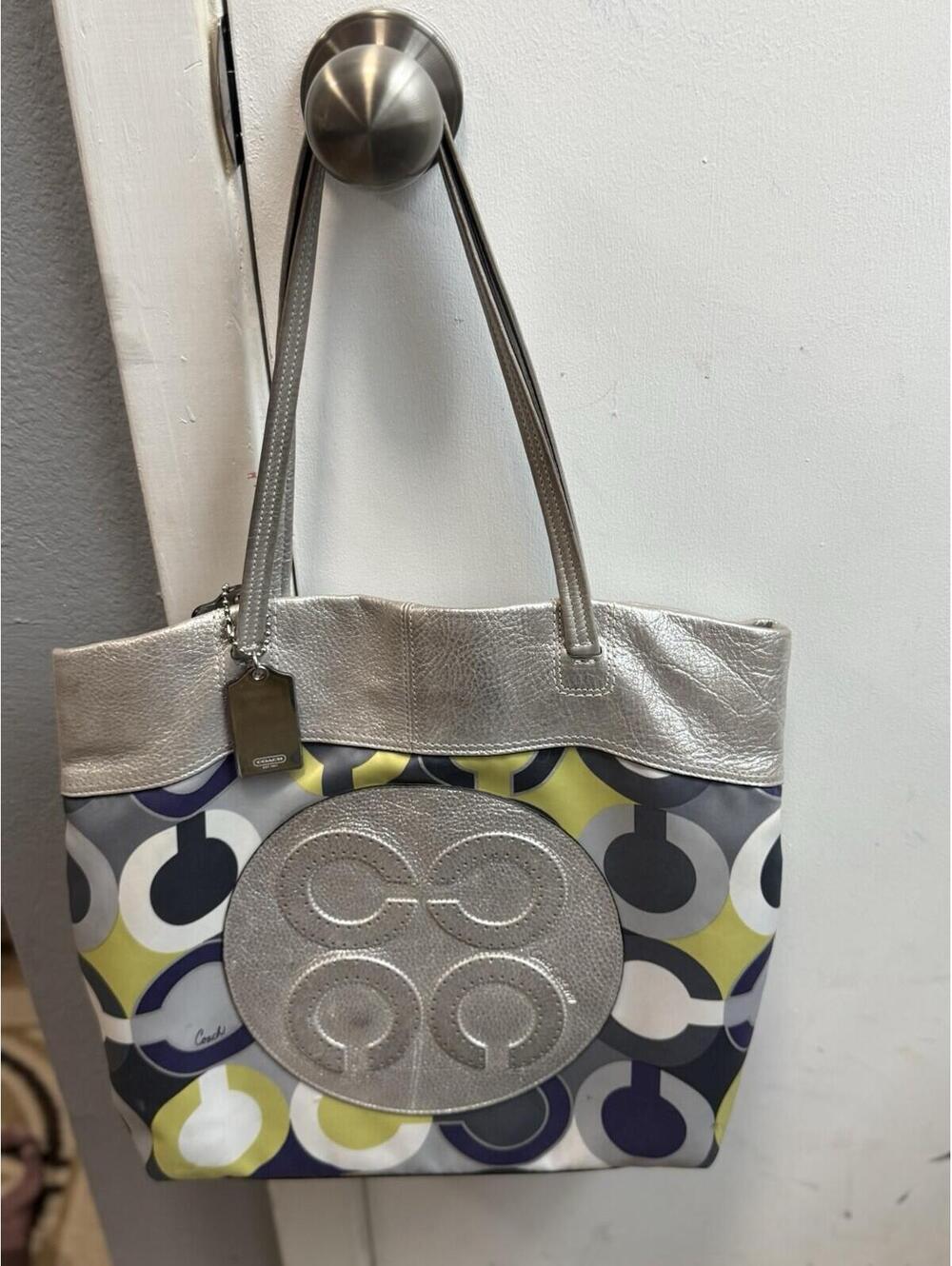 COACH 14970 Julia Op Art Signature Lilac Silver Leather Shoulder Tote Bag Y2K